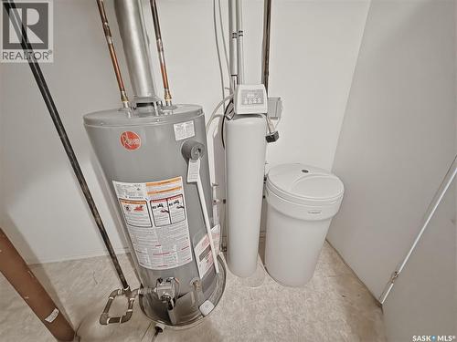 530 Palliser Drive, Swift Current, SK - Indoor Photo Showing Basement