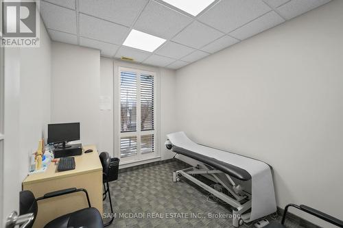 1645 Dundas Street W, Mississauga, ON 