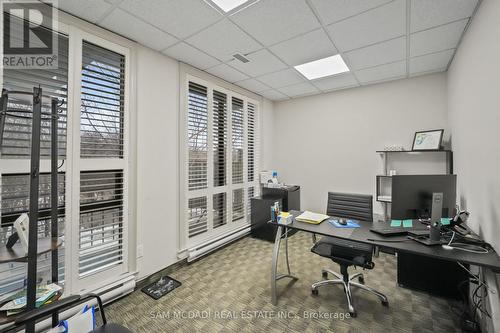 1645 Dundas Street W, Mississauga, ON 