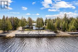 268 DORCAS BAY ROAD Northern Bruce Peninsula, ON N0H 2R0