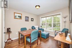 2nd upper bedroom - 
