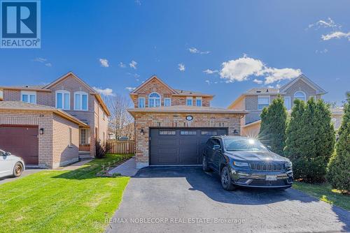 61 WOODHAVEN CRESCENT  Richmond Hill, ON L4E 3T2
