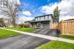 95 HOBBS DRIVE Clarington (Bowmanville), ON L1C 3M2