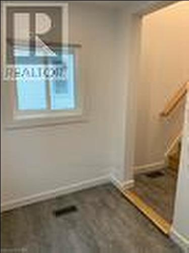 50 Fifth Street, Welland (Lincoln/Crowland), ON - Indoor Photo Showing Other Room
