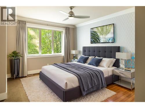 4149 Gallaghers Fairway S, Kelowna, BC - Indoor Photo Showing Bedroom