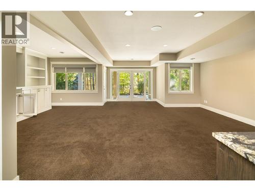 4149 Gallaghers Fairway S, Kelowna, BC - Indoor Photo Showing Other Room