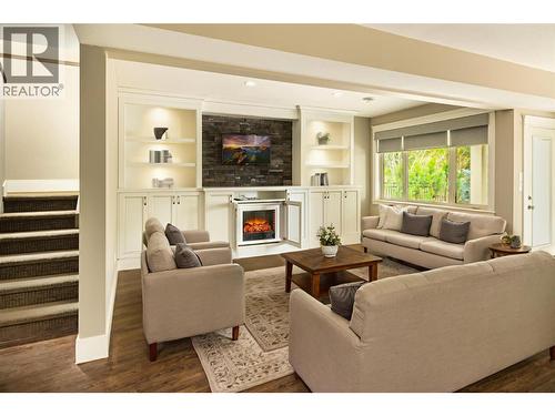 4149 Gallaghers Fairway S, Kelowna, BC - Indoor Photo Showing Living Room With Fireplace