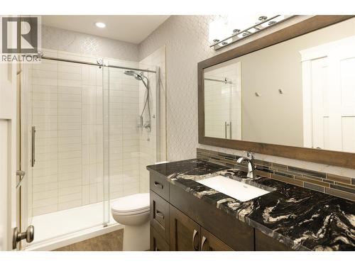 4149 Gallaghers Fairway S, Kelowna, BC - Indoor Photo Showing Bathroom