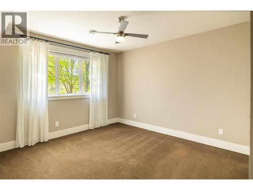 4149 Gallaghers Fairway S, Kelowna, BC - Indoor Photo Showing Other Room