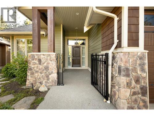 4149 Gallaghers Fairway S, Kelowna, BC - Outdoor With Exterior