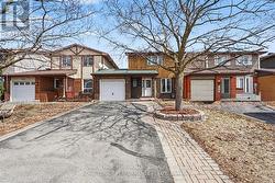 1367 CEDARCROFT CRESCENT Ottawa, ON K1B 5G8