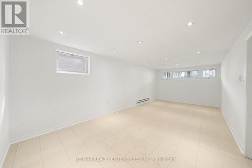 995 Garrard Avenue, Mississauga, ON - Indoor Photo Showing Other Room
