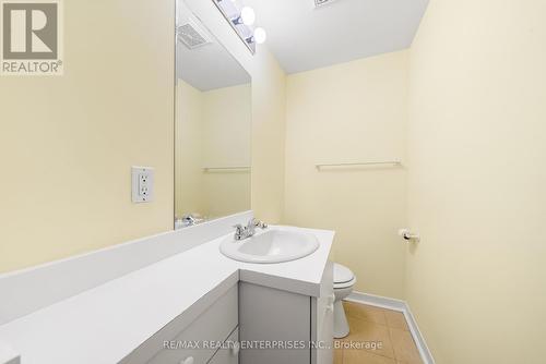 995 Garrard Avenue, Mississauga, ON - Indoor Photo Showing Bathroom