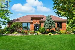 10 FEATHERSTONE Avenue Selkirk, ON N0A 1P0