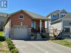 14 SUMMER LANE  Peterborough (Northcrest Ward 5), ON K9L 0G4