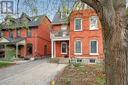 84 JAMES STREET  Ottawa, ON K1R 5M3