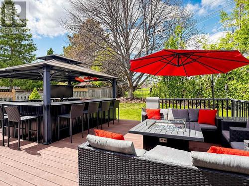 Backyard oasis - 1237 Fieldstone Circle N, Pickering, ON - Outdoor With Deck Patio Veranda