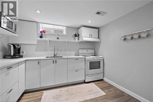 42 Atwater Crescent, Hamilton, ON 
