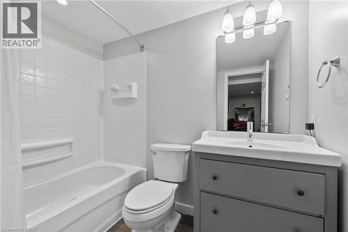 42 Atwater Crescent, Hamilton, ON 