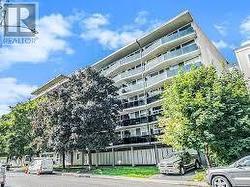 324 CAMBRIDGE STREET Ottawa, ON K1R 7B5