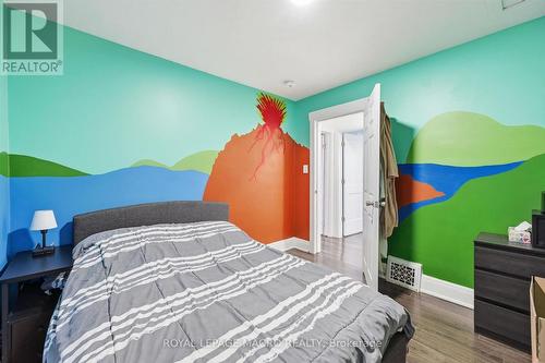 46 Mayflower Avenue, Hamilton, ON - Indoor Photo Showing Bedroom