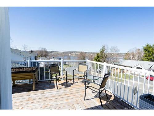 15 Talisman Cres, Fredericton, NB 