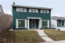1618 Mathers BAY  Winnipeg, MB R3N 0T7