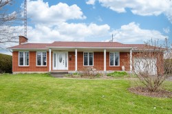 494 Rue Fortin  Napierville, QC J0J 1L0