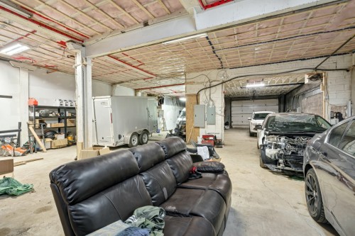 Interior - 11875 Av. Éthier, Montréal (Montréal-Nord), QC - Indoor Photo Showing Garage
