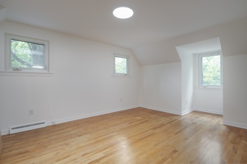 Chambre à coucher - 366 Rue Main, Hudson, QC - Indoor Photo Showing Other Room