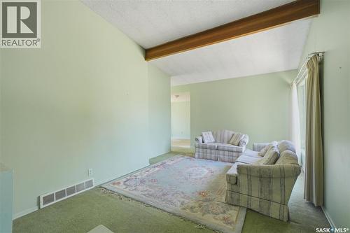 706 Arlington Avenue, Saskatoon, SK - Indoor Photo Showing Other Room