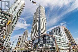 4005 - 4065 CONFEDERATION PARKWAY Mississauga (City Centre), ON L5B 0L4
