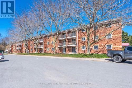 203 - 573 Armstrong Road, Kingston (East Gardiners Rd), ON - Outdoor