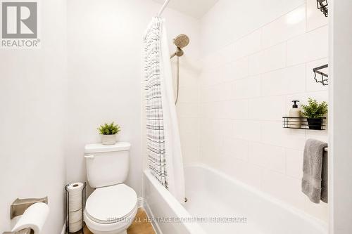 203 - 573 Armstrong Road, Kingston (East Gardiners Rd), ON - Indoor Photo Showing Bathroom