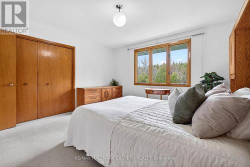 147 Second Line, Douro-Dummer, ON - Indoor Photo Showing Bedroom