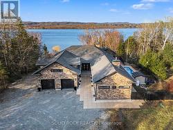 19 NEELY STREET Ottawa, ON K0A 1T0