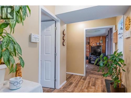 1224 Third Avenue, Trail, BC - Indoor Photo Showing Other Room