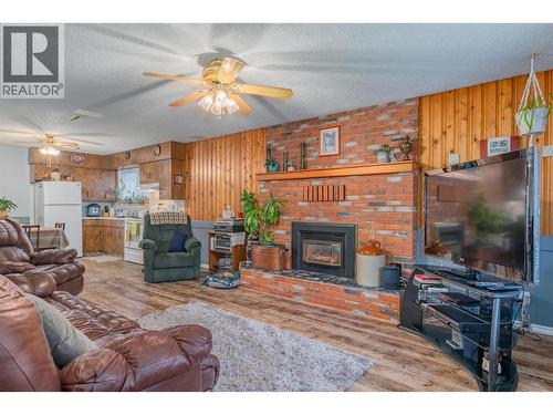 1224 Third Avenue, Trail, BC - Indoor Photo Showing Living Room With Fireplace