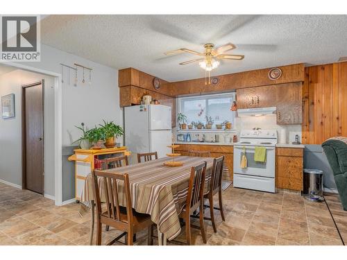 1224 Third Avenue, Trail, BC - Indoor