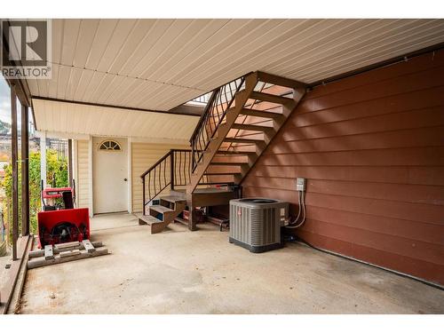 1224 Third Avenue, Trail, BC - Outdoor With Exterior