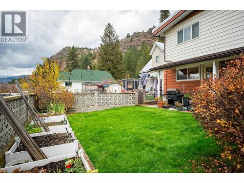 1224 Third Avenue, Trail, BC - Outdoor With Deck Patio Veranda