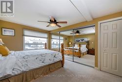 Primary bedroom - 