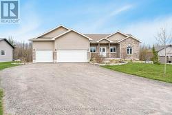 53 BOYD CRESCENT Oro-Medonte, ON L0K 1N0