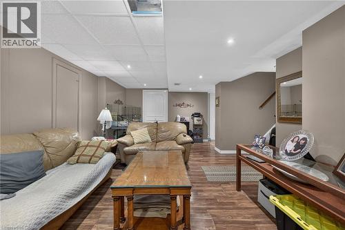 186 Seneca Avenue, Hamilton, ON - Indoor Photo Showing Other Room
