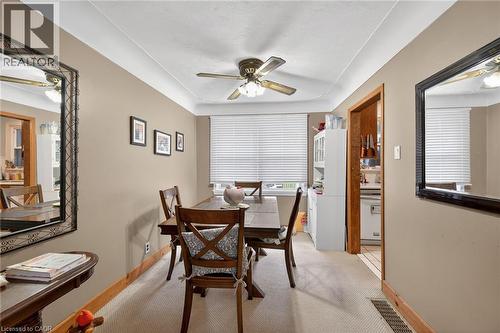 186 Seneca Avenue, Hamilton, ON - Indoor Photo Showing Dining Room