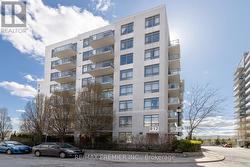 1011 - 812 LANSDOWNE AVENUE Toronto, ON M6H 4K6