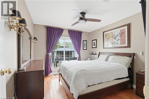44 Selkirk Avenue, Hamilton, ON - Indoor Photo Showing Bedroom