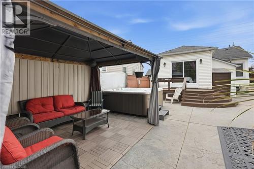 44 Selkirk Avenue, Hamilton, ON - Outdoor With Exterior
