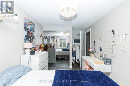64 - 77 Linwell Road, St. Catharines (Lakeport), ON - Indoor Photo Showing Bedroom