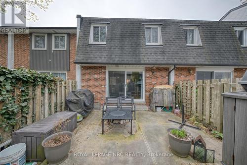 64 - 77 Linwell Road, St. Catharines (Lakeport), ON - Outdoor